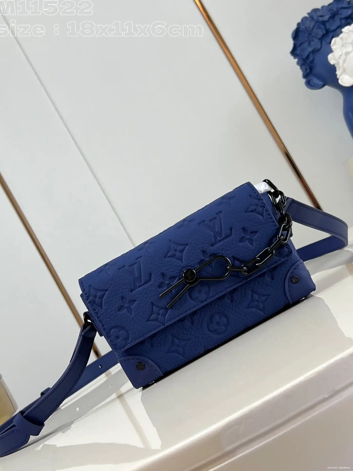 LOUIS Wearable Wallet-18*11*6.5CM Steamer VUITTON 0526
